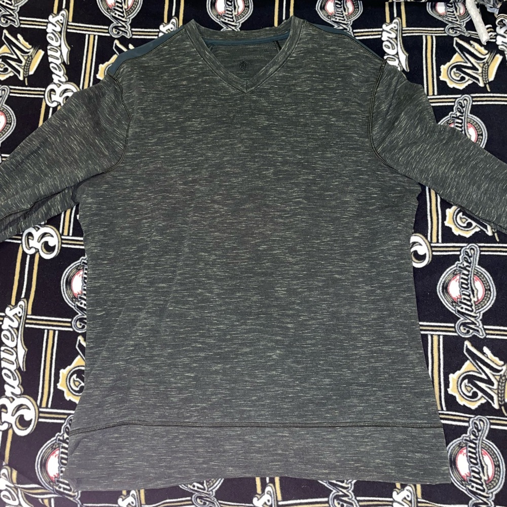Mens green large lulu lemon v neck sweater